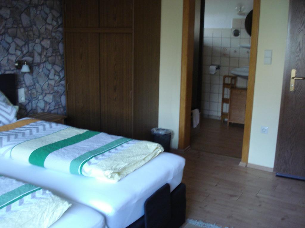 Claudias Wohlfühlpension Willingen  Zimmer foto